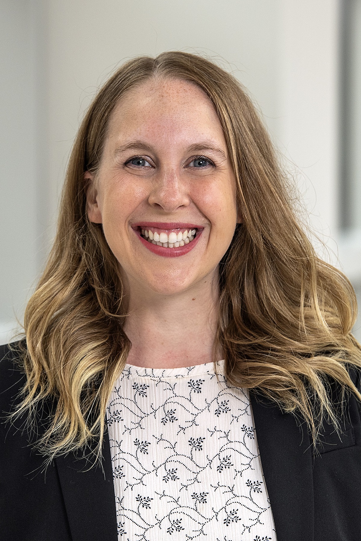 Photo of Lauren Elliot-Dorans